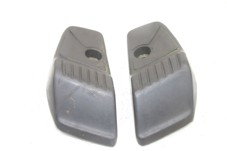 photo de PAIRE CALE PIED ARRIERE HONDA SCV LEAD 100 (2003 - 2007)