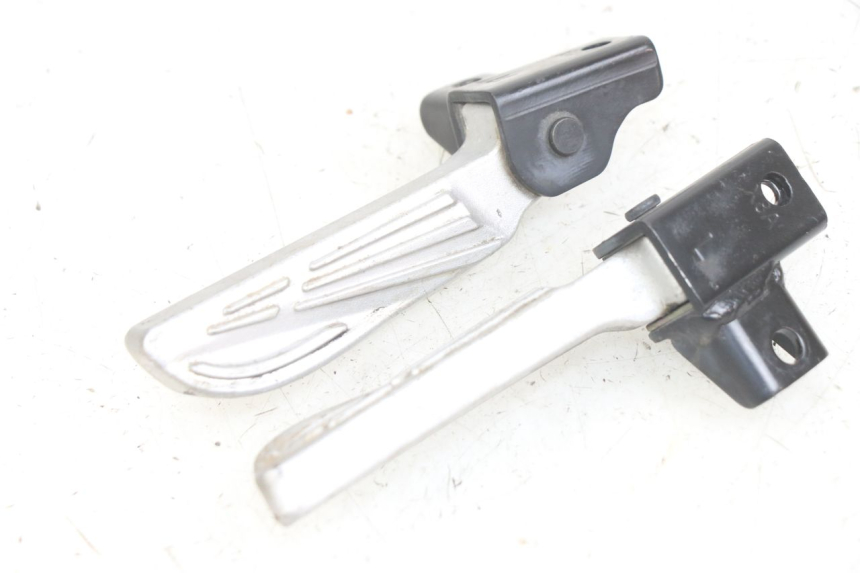 photo de PAIRE CALE PIED ARRIERE SYM JET 14 4T 50 (2018 - 2022)