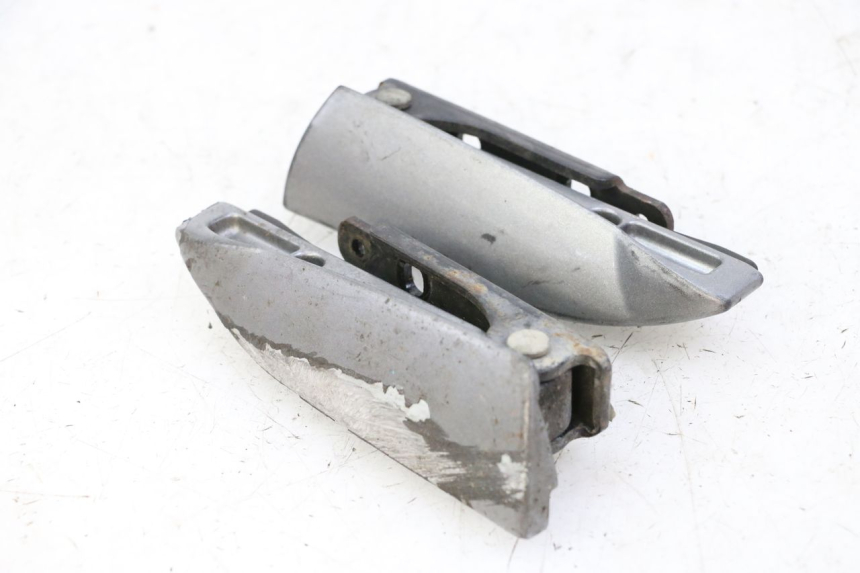 photo de PAIRE CALE PIED ARRIERE PIAGGIO MP3 500 (2014 - 2016)