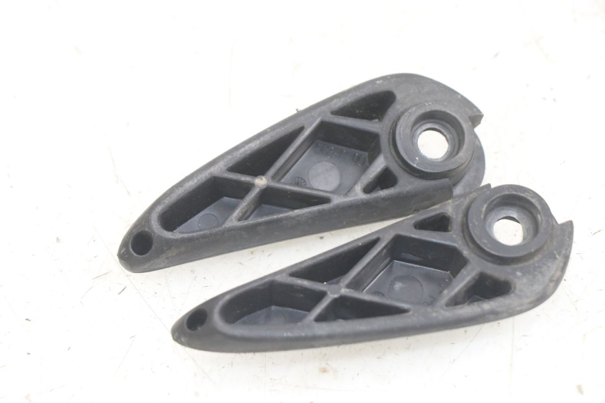 photo de PAIRE CALE PIED ARRIERE YAMAHA NEOS NEO'S 4T 50 (2008 - 2016)