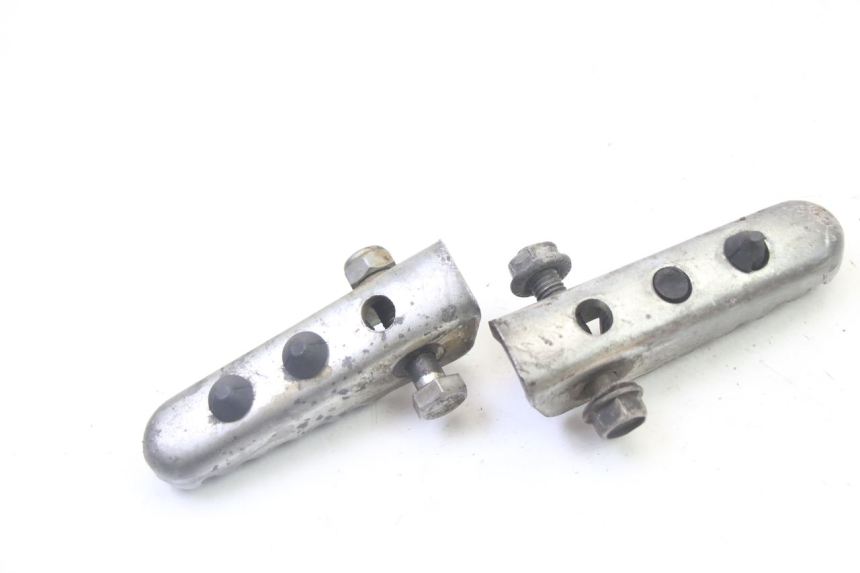 photo de PAIRE CALE PIED ARRIERE DERBI SENDA SM DRD 50 (2008 - 2013)