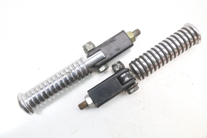 photo de PAIRE CALE PIED ARRIERE HARLEY DAVIDSON SPORTSTER XL CUSTOM 1200 (2003 - 2004)