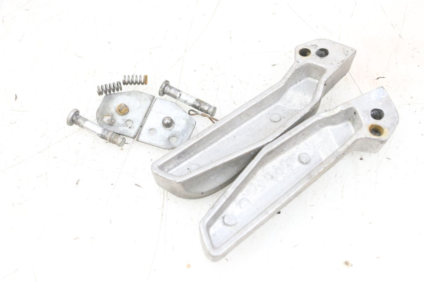 photo de PAIRE CALE PIED ARRIERE NECO TEMPO 4T 50 (2022 - 2026) - Autre angle de vue