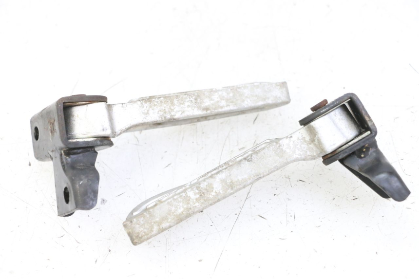 photo de PAIRE CALE PIED ARRIERE PEUGEOT TWEET 4T 50 (2014 - 2019)