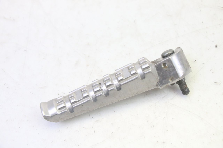 photo de PAIRE CALE PIED ARRIERE YAMAHA X-MAX XMAX 125 (2010 - 2014)