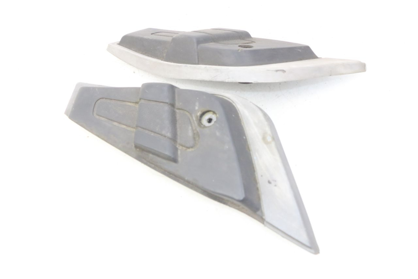 photo de PAIRE CALE PIED ARRIERE PIAGGIO X9 EVOLUTION 500 (2003 - 2005)