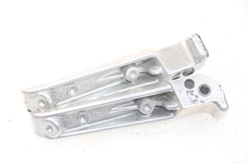 photo de PAIRE CALE PIED ARRIERE YAMAHA YP T-MAX TMAX 530 (2017 - 2020)