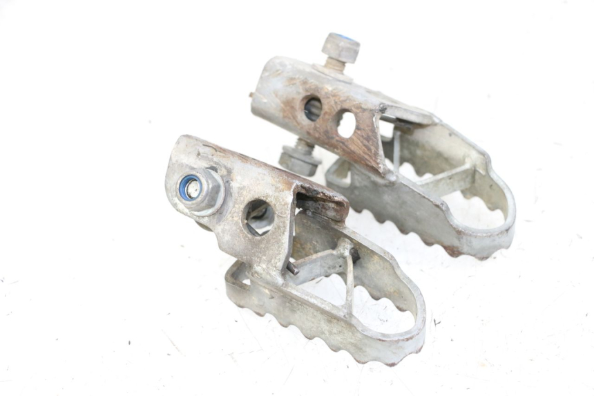 photo de PAIRE CALE PIED AVANT SHERCO CITY CORP 125 (2003 - 2007)