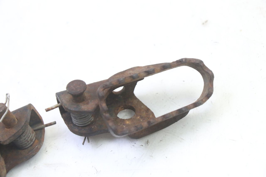 photo de PAIRE CALE PIED AVANT APRILIA ETX 125 (1998 - 2002)