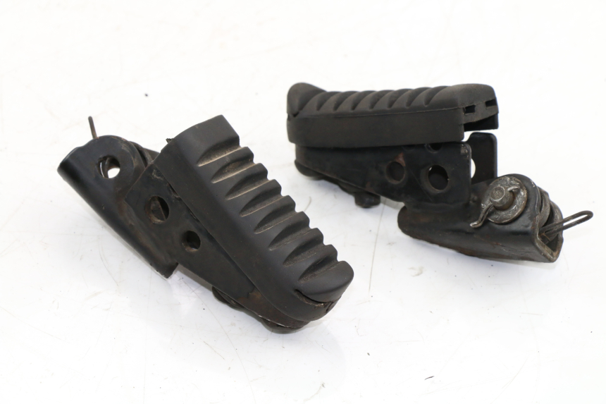 photo de PAIRE CALE PIED AVANT HONDA CLR CITYFLY 125 (1998 - 2003)