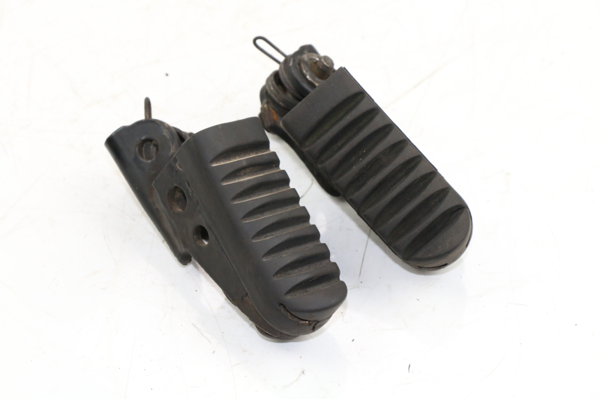 photo de PAIRE CALE PIED AVANT HONDA CLR CITYFLY 125 (1998 - 2003)
