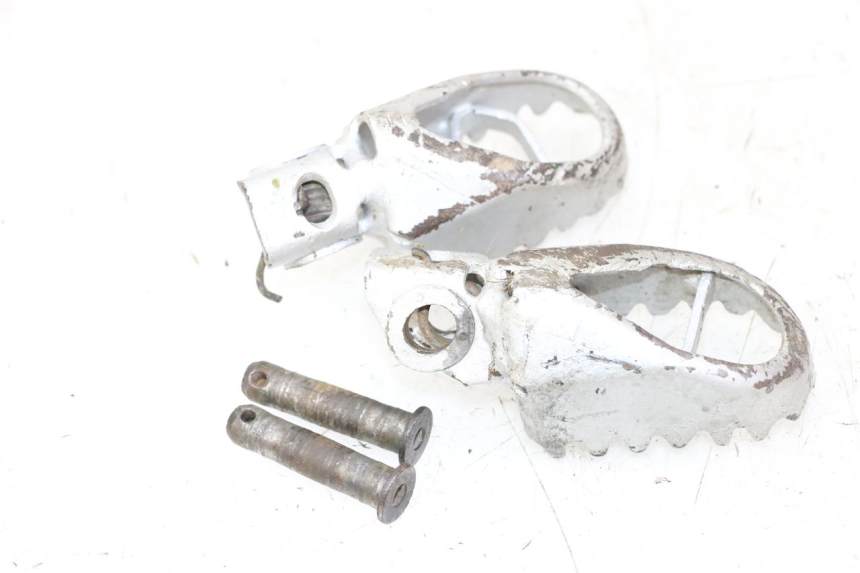 photo de PAIRE CALE PIED AVANT KAWASAKI KX 65 (2000 - 2019)