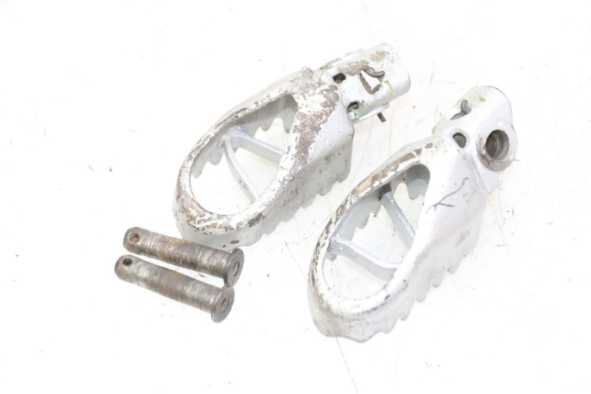 photo de PAIRE CALE PIED AVANT KAWASAKI KX 65 (2000 - 2019)