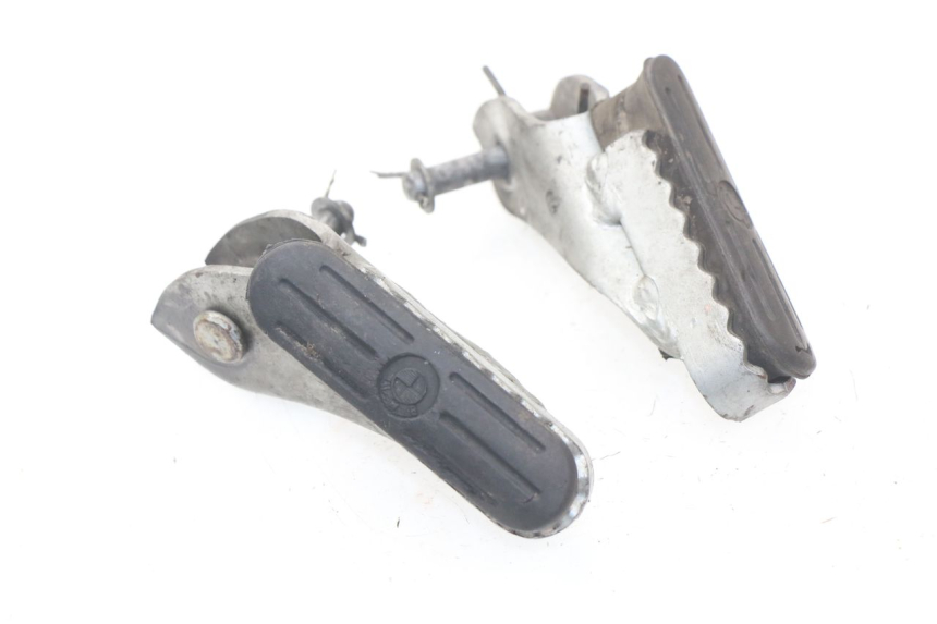 photo de PAIRE CALE PIED AVANT BMW R GS 1150 (1999 - 2004) - Vue d’ensemble