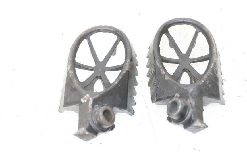 photo de PAIRE CALE PIED AVANT APOLLO RFZ 125