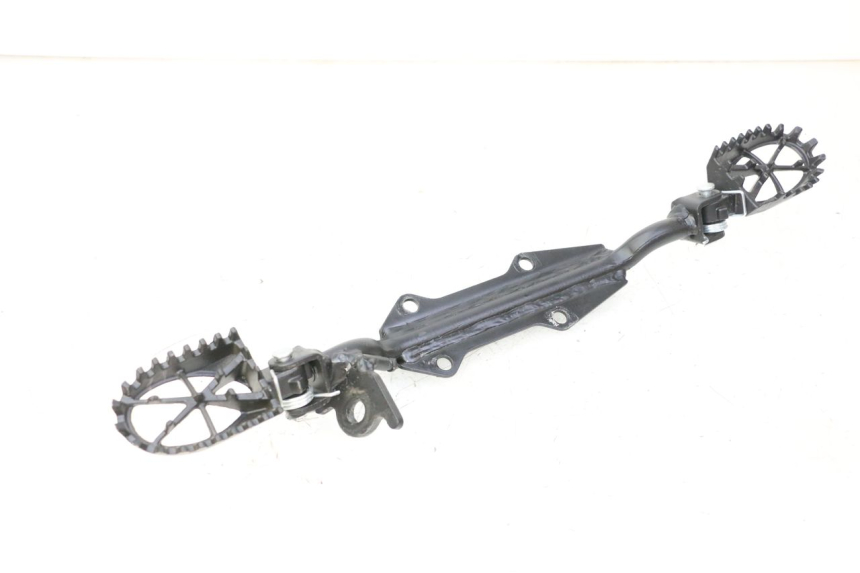 photo de PAIRE CALE PIED AVANT APOLLO RFZ 125