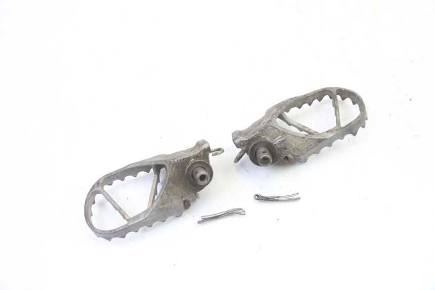 photo de PAIRE CALE PIED AVANT KTM SX 85 (2013 - 2017)