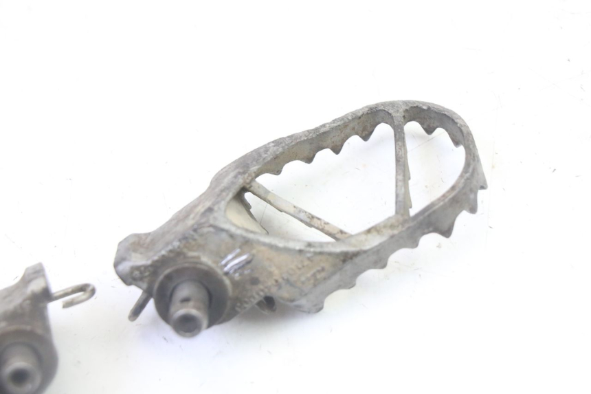 photo de PAIRE CALE PIED AVANT KTM SX 85 (2013 - 2017)