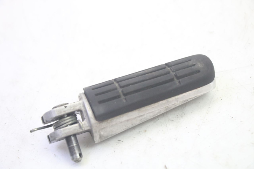 photo de PAIRE CALE PIED AVANT YAMAHA TDM ABS 900 (2002 - 2014) - Zoom état d’usage