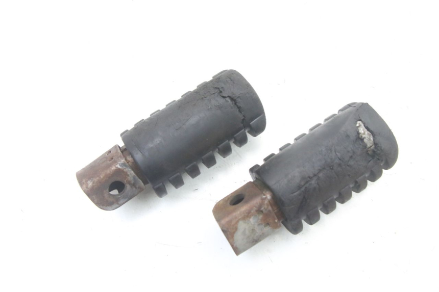 photo de PAIRE CALE PIED AVANT YAMAHA PW 80 (1983 - 2014)