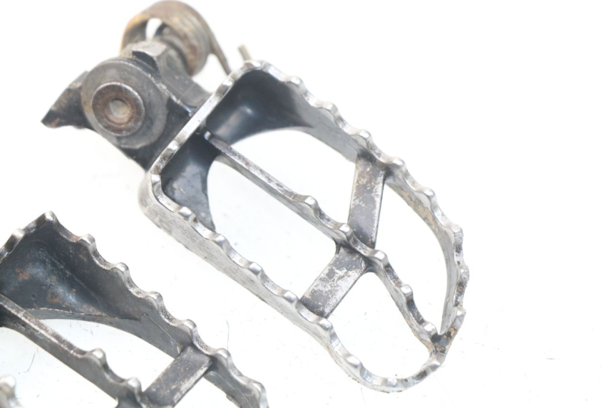 photo de Pair of front foot pegs YAMAHA YZ 85 (2002 - 2018)