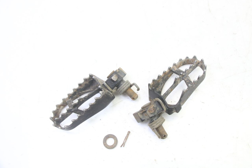photo de PAIRE CALE PIED AVANT YAMAHA YZ 85 (2022 - 2025)