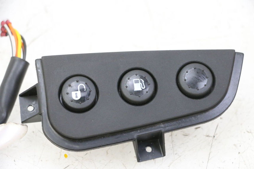 photo de PAIRE COMMODOS PIAGGIO MP3 HPE 310 (2024 - 2025)