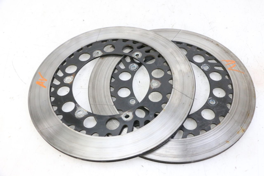 photo de PAIRE DISQUES FREIN AVANT YAMAHA FJ 36Y 1100 (1984 - 1985)