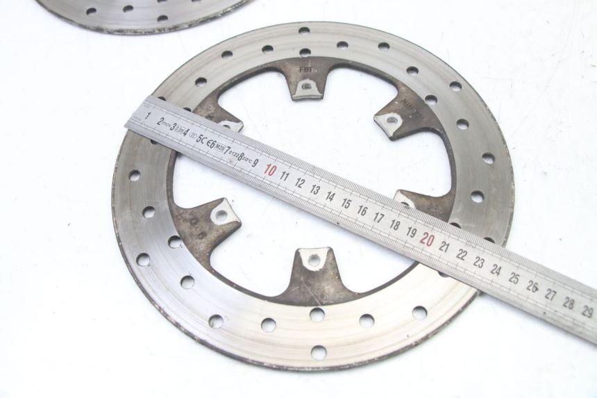 photo de PAIRE DISQUES FREIN AVANT PIAGGIO MP3 LT 400 (2007 - 2012)