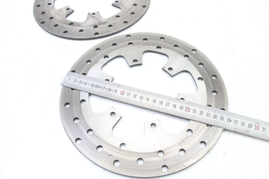 photo de PAIRE DISQUES FREIN AVANT PIAGGIO MP3 500 (2014 - 2016)