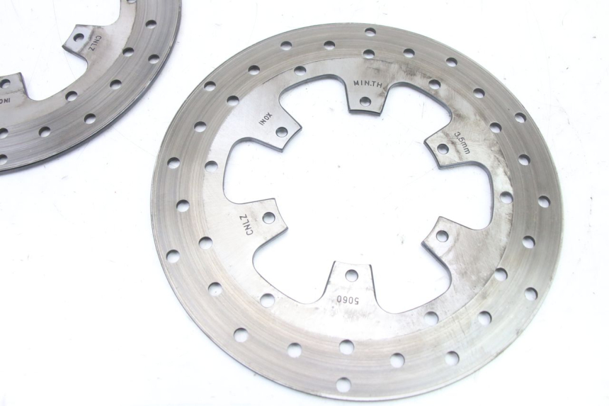 photo de PAIRE DISQUES FREIN AVANT PIAGGIO MP3 500 (2014 - 2016)