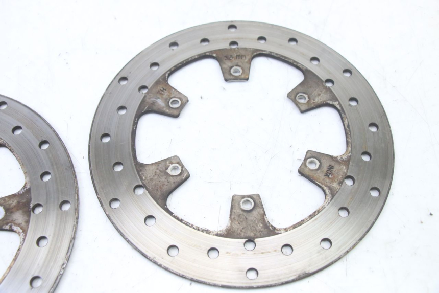 photo de PAIRE DISQUES FREIN AVANT PIAGGIO MP3 LT 400 (2007 - 2012)