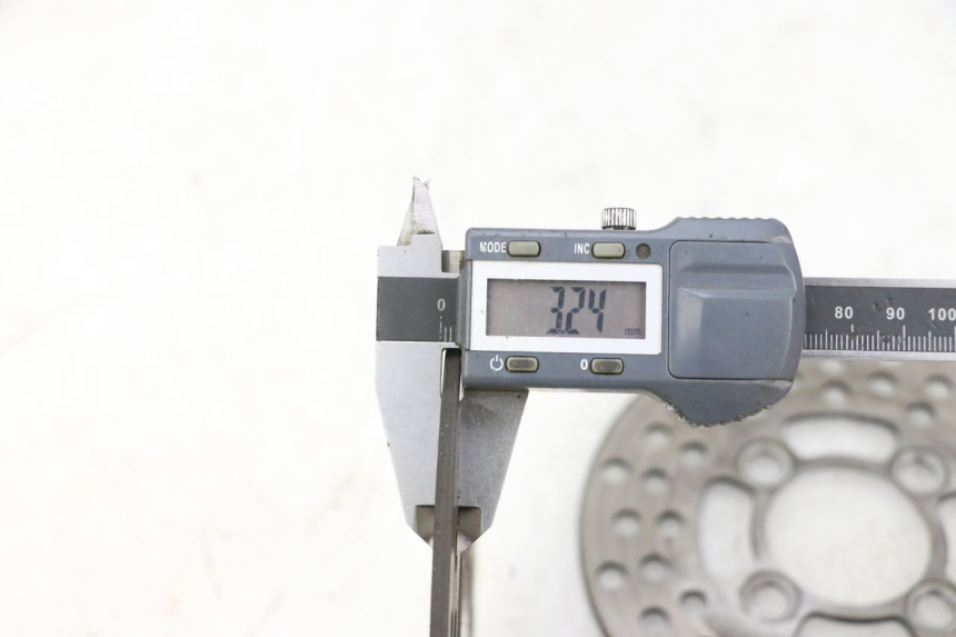 photo de PAIRE DISQUES FREIN AVANT YAMAHA YFM R RAPTOR 250 (2008 - 2014) - Gros plan technique