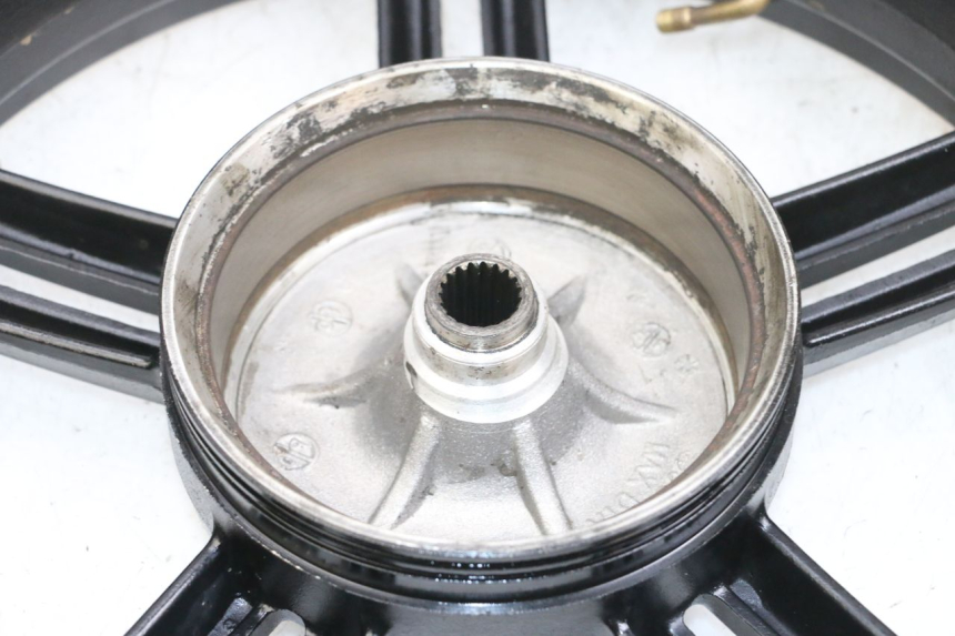 photo de PAIRE JANTES KYMCO AGILITY 16+ 4T 50 (2018 - 2023) - Zoom composants