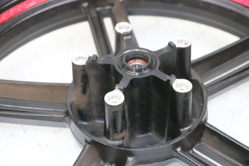 photo de PAIRE JANTES KYMCO AGILITY 16+ 4T 50 (2018 - 2023) - État de surface