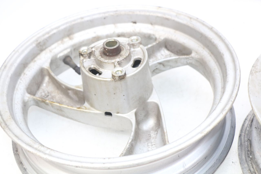 photo de PAIRE JANTES PEUGEOT ELYSTAR 50 (2002 - 2014)