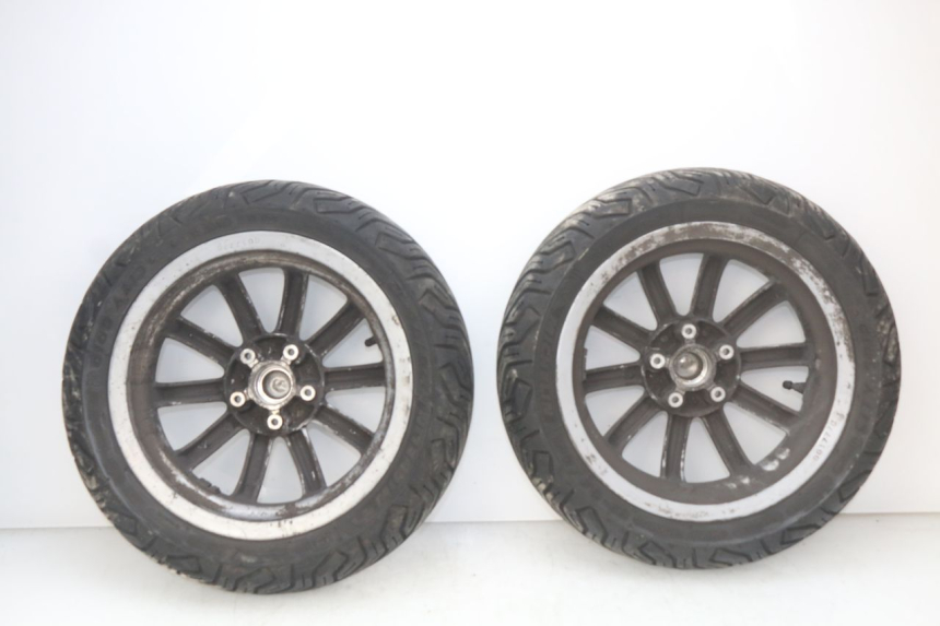 photo de PAIRE JANTES PIAGGIO MP3 LT 400 (2007 - 2012)