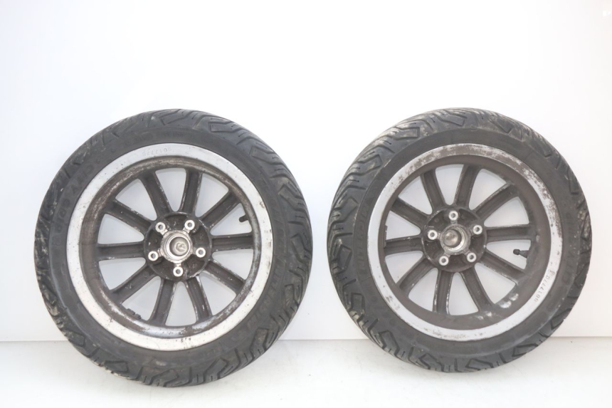 photo de PAIRE JANTES PIAGGIO MP3 LT 400 (2007 - 2012)