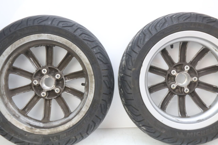 photo de PAIRE JANTE PIAGGIO MP3 LT 300 (2010 - 2016)