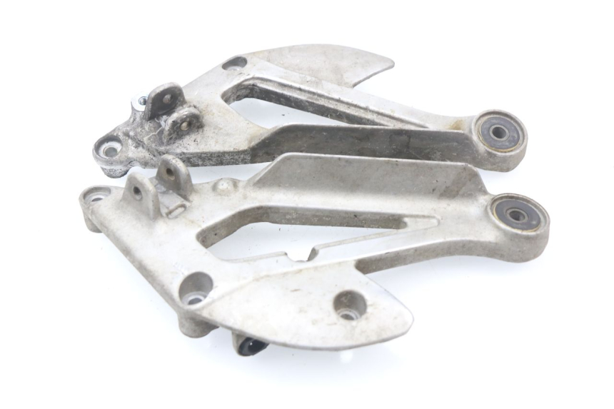 photo de PAIRE PLATINE CALE PIED AVANT YAMAHA XJ600 XJ DIVERSION 600 (1992 - 1997)