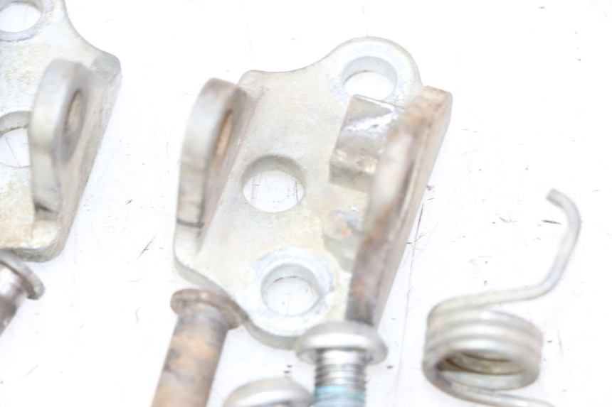 photo de PAIRE PLATINE CALE PIED AVANT YAMAHA YZ-F YZF 250 (2014 - 2018)