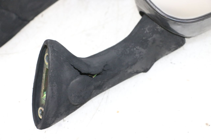 photo de PAIRE RETROVISEURS HONDA NSR R 125 (1994 - 2003) - Marquages et références