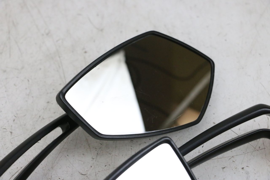 photo de PAIRE RETROVISEURS KAWASAKI ZR 7 750 (1999 - 2001) - Détail de la pièce