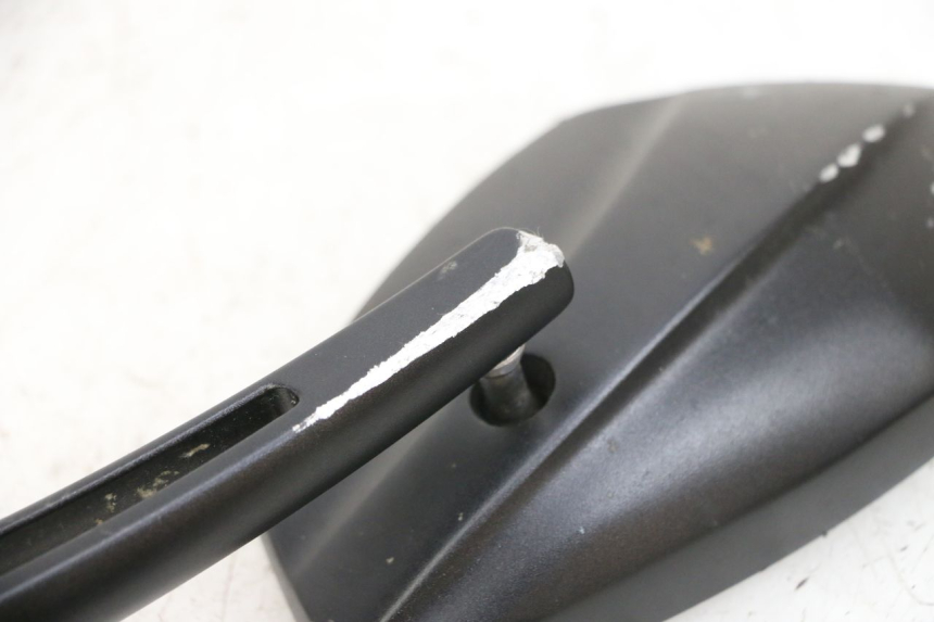 photo de PAIRE RETROVISEURS KAWASAKI ZR 7 750 (1999 - 2001) - Points de fixation