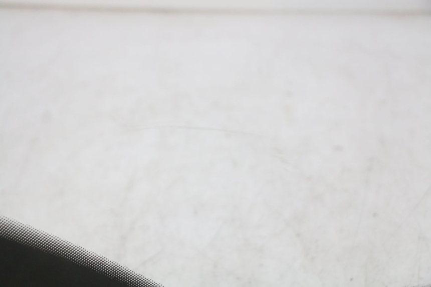 photo de PARE BRISE PEUGEOT CITYSTAR AIR 125 (2014 - 2017) - Vue d’ensemble