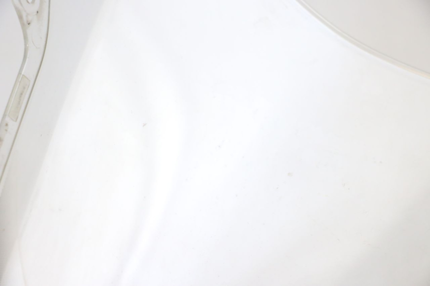 photo de PARE BRISE SUZUKI DL V STROM 1000 (2002 - 2007) - Points de fixation