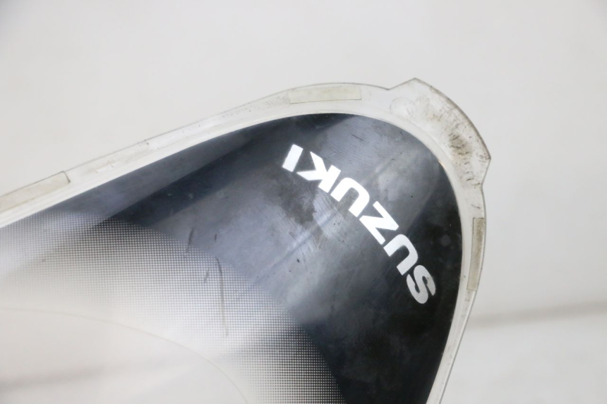 photo de PARE BRISE SUZUKI DL V STROM 1000 (2002 - 2007) - Pièce contrôlée