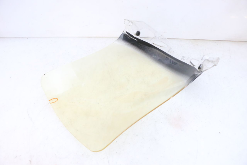 photo de PARE BRISE SYM GTS EVO 125 (2009 - 2013) - Détail de la pièce