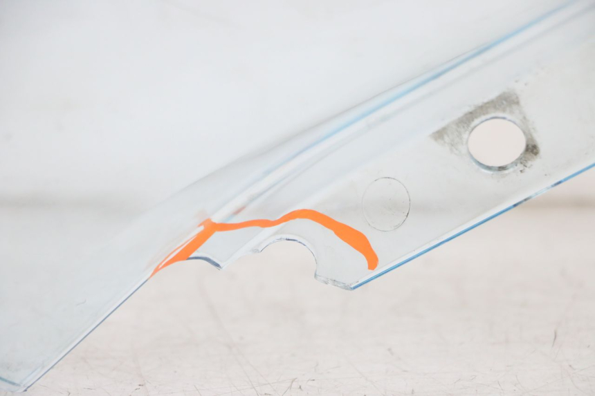 photo de PARE BRISE PIAGGIO MP3 125 (2006 - 2014)