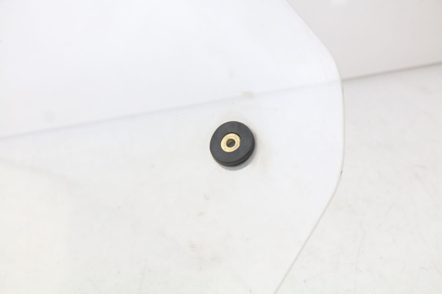 photo de PARE BRISE GILERA NEXUS 125 (2009 - 2013)